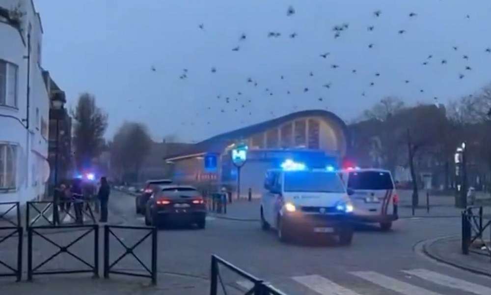 Βρυξέλλες: Πυροβολισμοί από καλάσνικοφ στο μετρό – Σε κρίσιμη κατάσταση τραυματίας