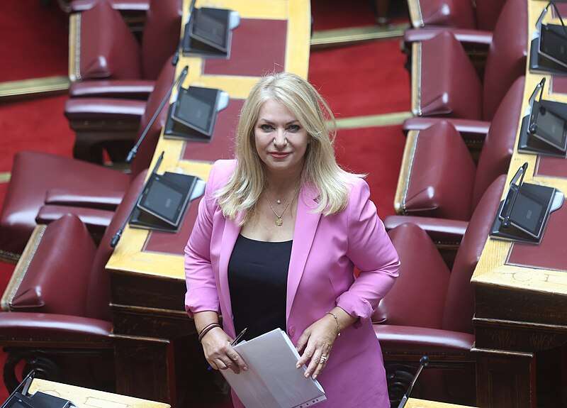 Άννα Μάνη: Ανοίγει η πλατφόρμα «Open Business»