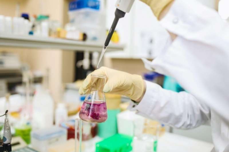 ΕΕ: Τρία μέτρα για μεγαλύτερη προστασία από τους κινδύνους των χημικών προϊόντων