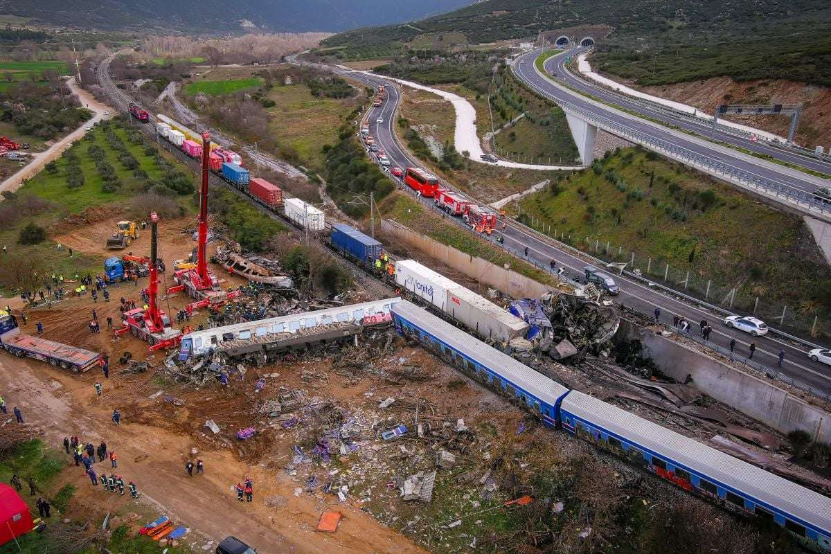 ΕΓΚΛΗΜΑ ΤΕΜΠΩΝ! ΞΕΚΙΝΑΕΙ Η ΔΙΚΗ ΑΥΡΙΟ ΣΤΗ ΛΑΡΙΣΑ!!! «ΕΙΝΑΙ ΚΑΚΟΥΡΓΗΜΑ»