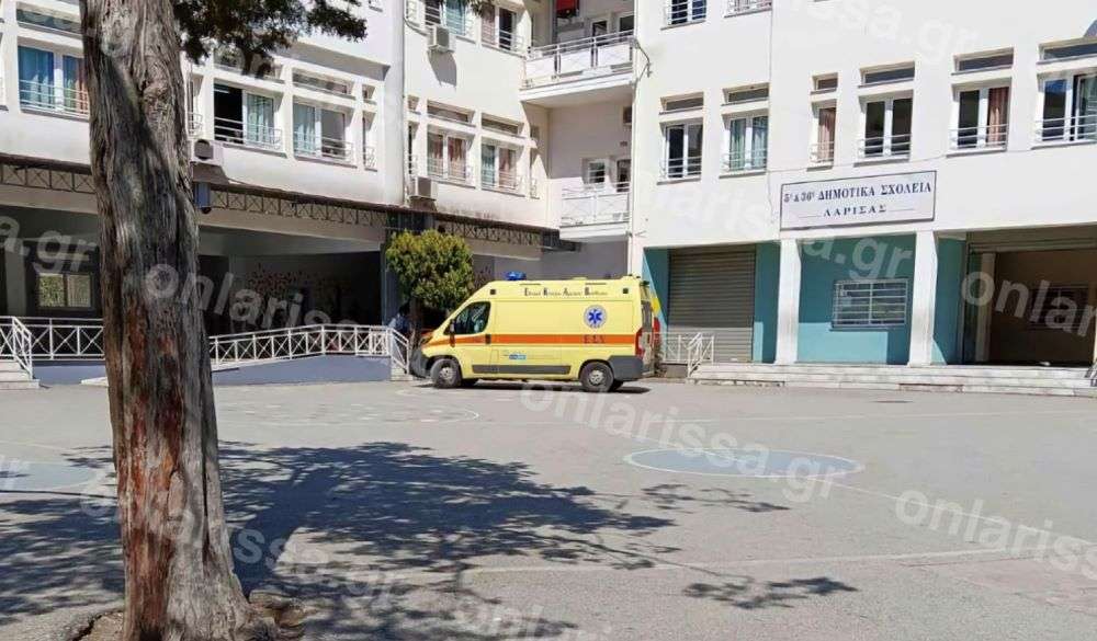 Αγοράκι παραλίγο να πνιγεί από πορτοκάλι σε σχολείο της Λάρισας