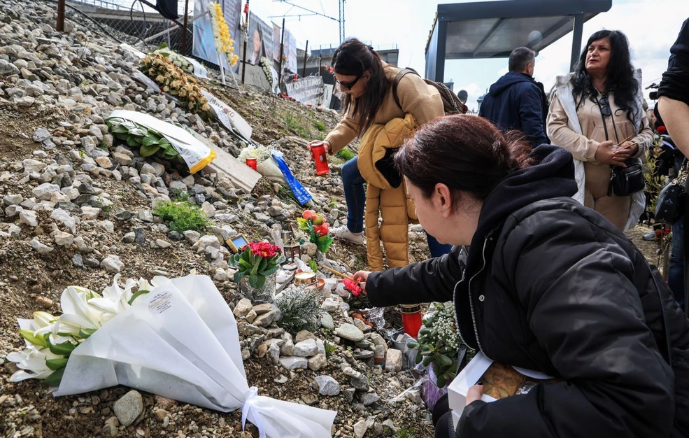 Θεσσαλονίκη: Θεία Λειτουργία στη μνήμη των θυμάτων των Τεμπών