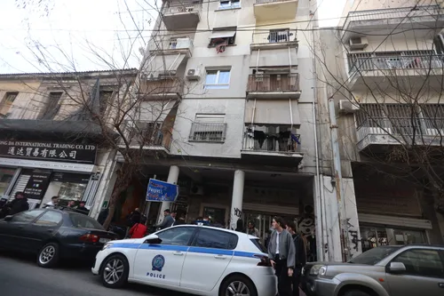 Μυστήριο με τον δεμένο άνδρα στο διαμέρισμα της Αθήνας – Ερωτικό challenge μπορεί να τον οδήγησε στο θάνατο