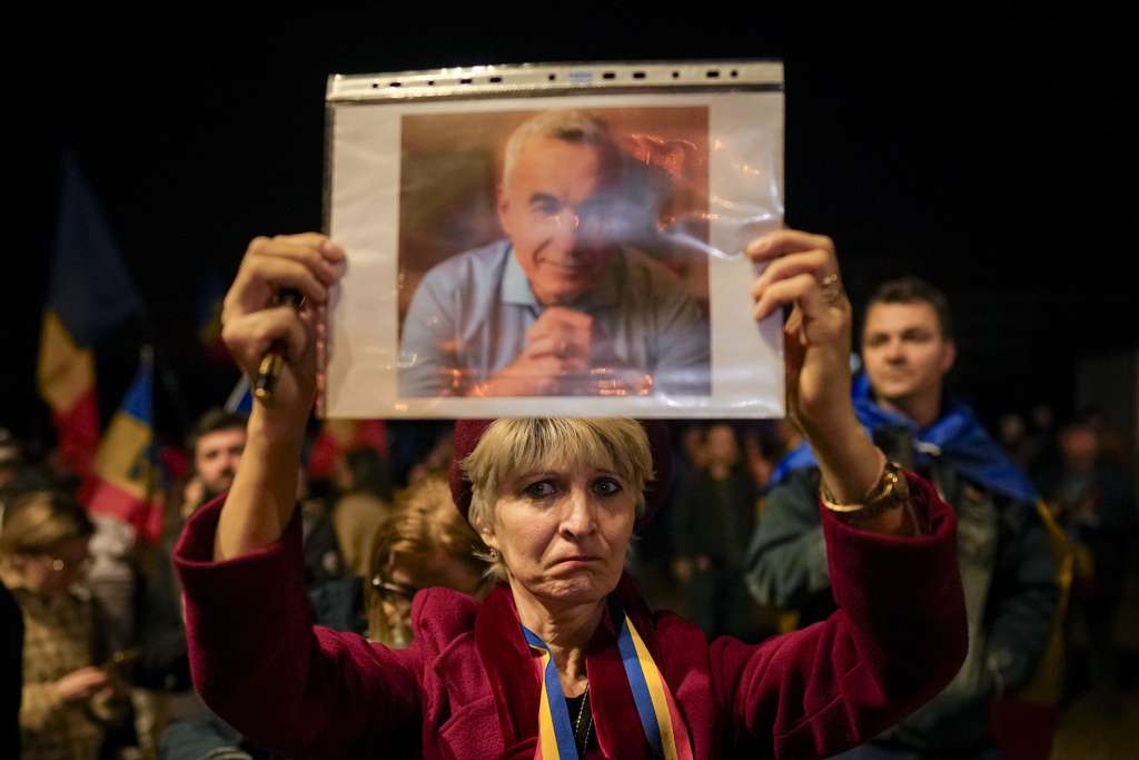 Οι Ρουμάνοι εθνικιστές βουλευτές ξεκινούν κοινοβουλευτική απεργία για την εκλογική αποπομπή του Georgescu