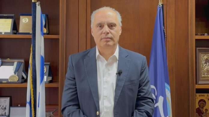 ΨΕΥΤΗΣ ΚΑΙ ΓΙΑ ΤΟ ΜΕΤΑΝΑΣΤΕΥΤΙΚΟ Ο Κ. ΜΗΤΣΟΤΑΚΗΣ
