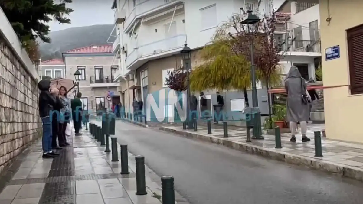 Ναύπακτος: Πώς απαγχονίστηκε η 21χρονη – Τι δείχνουν οι έρευνες της αστυνομίας