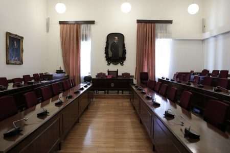 Φόβος και απροθυμία στη ΝΔ για την Προανακριτική – Κανείς δεν θέλει να κάτσει στην «ηλεκτρική καρέκλα»