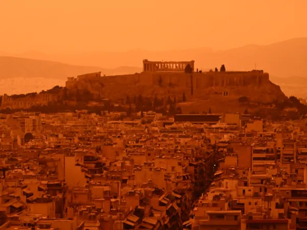 Καιρός: Αφρικανική σκόνη και θερμοκρασίες στα ύψη Παρασκευή και Σάββατο – Σε ποιες περιοχές ο υδράργυρος θα φτάσει τους 33 βαθμούς Κελσίου