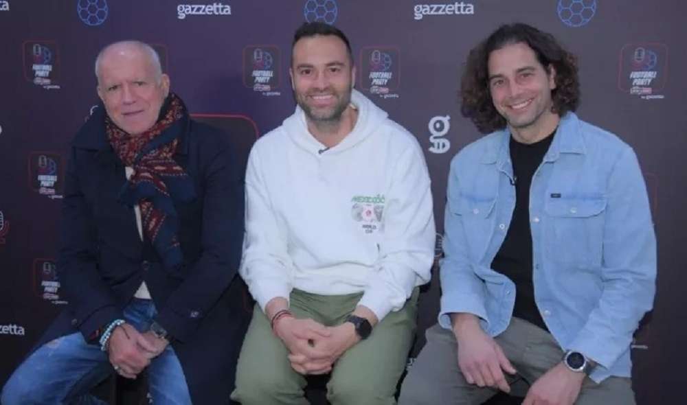 Απολαυστικός Νίκος Αναστόπουλος στο pre-game show του αγώνα ΑΕΚ – Ολυμπιακός