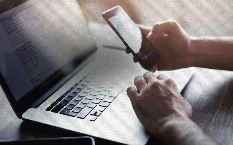 Η απόπειρα απάτης που ξεγέλασε την ηλικιωμένη – Έβαλε 1.500 ευρώ σε κάδο σκουπιδιών