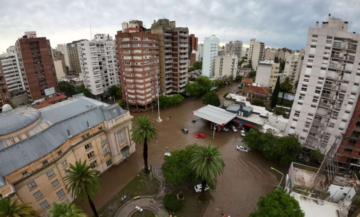Αργεντινή: Εφιάλτης από θανάσιμες πλημμύρες – Τουλάχιστον 13 νεκροί και φόβοι για δραματική αύξηση