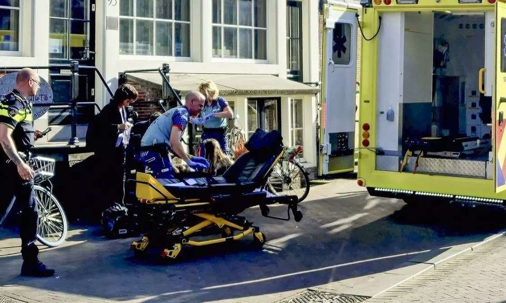 Ολλανδία – Αρκετοί τραυματίες από επίθεση με μαχαίρι στο Άμστερνταμ
