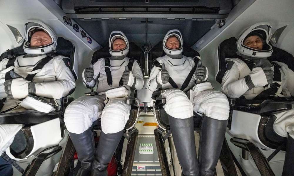 ΗΠΑ – Ο Ίλον Μασκ έδωσε συγχαρητήρια σε SpaceX και NASA για τη διάσωση των αστροναυτών