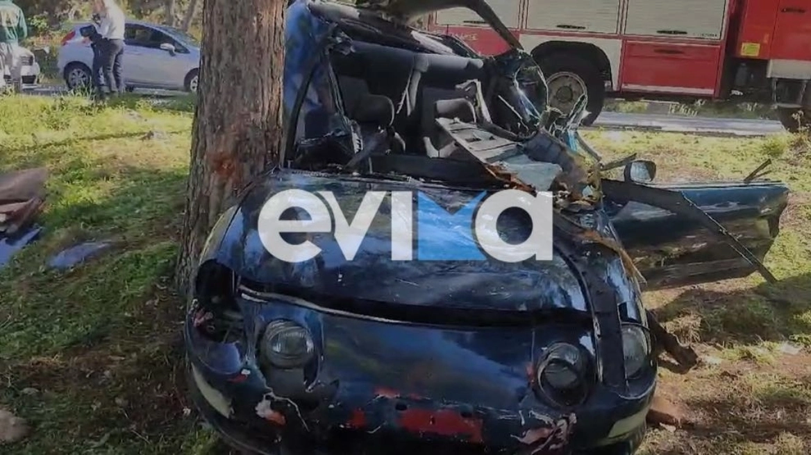 Τραγωδία στην Εύβοια: Από το Ίλιον οι δύο 20χρονοι που σκοτώθηκαν σε τροχαίο στην Χαλκίδα