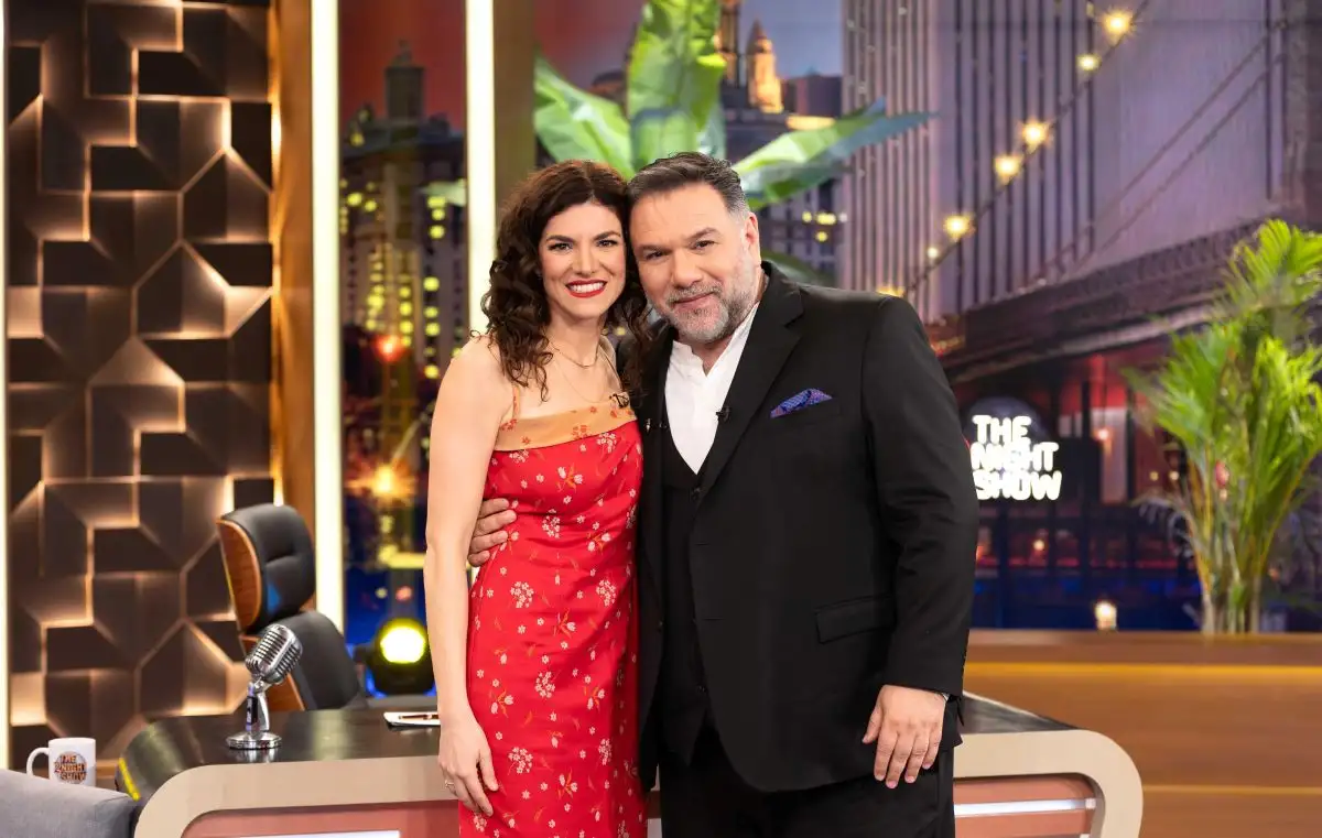 The 2Night Show: Χρήστος Χωμενίδης και Αντιγόνη Φρυδά καλεσμένοι απόψε στον Γρηγόρη Αρναούτογλου