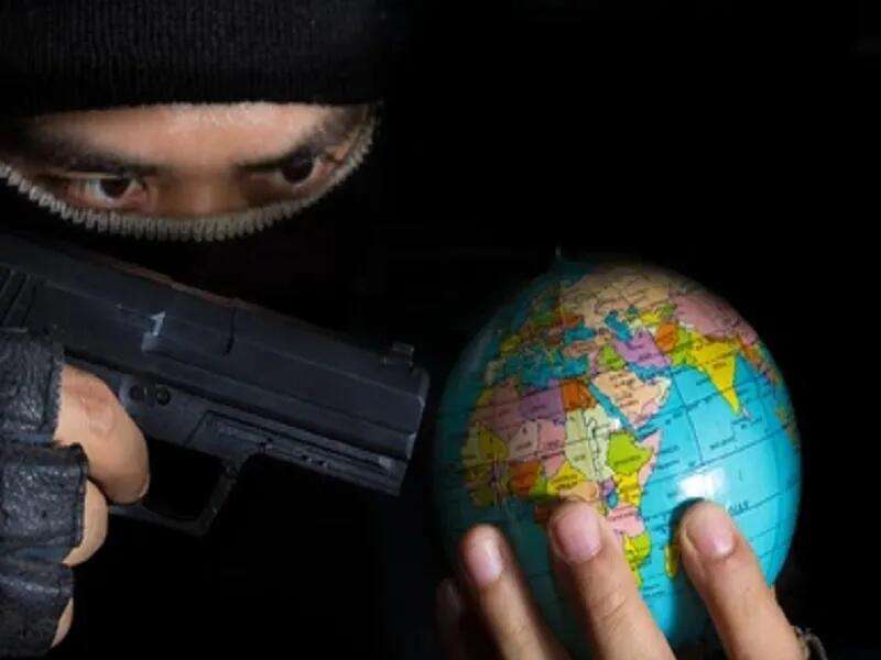 Ρωσία εναντίον Δύσης – Αποκαλύπτει το ρόλο της στην άνοδο της Τρομοκρατίας