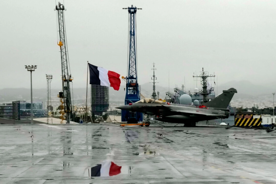 Γαλλική προσφορά πυρηνικής ομπρέλας στην Ευρώπη – Τι σημαίνει;