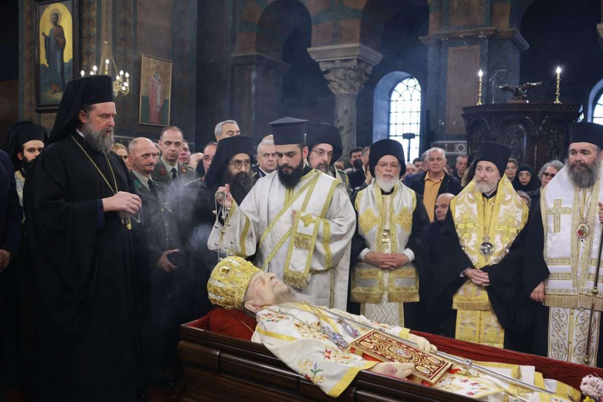 Η Θεσσαλονίκη αποχαιρετά τον πρώην Μητροπολίτη Άνθιμο