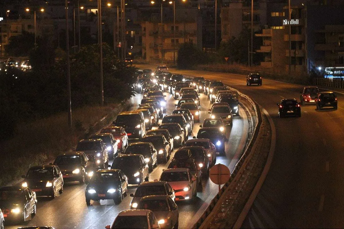 Αυξημένη κίνηση στον Κηφισό: Καθυστερήσεις πάνω από 30 λεπτά λόγω τροχαίου