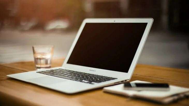 Voucher για laptop: Πώς θα πάρετε την «επιδότηση» – Τί πρέπει να κάνετε