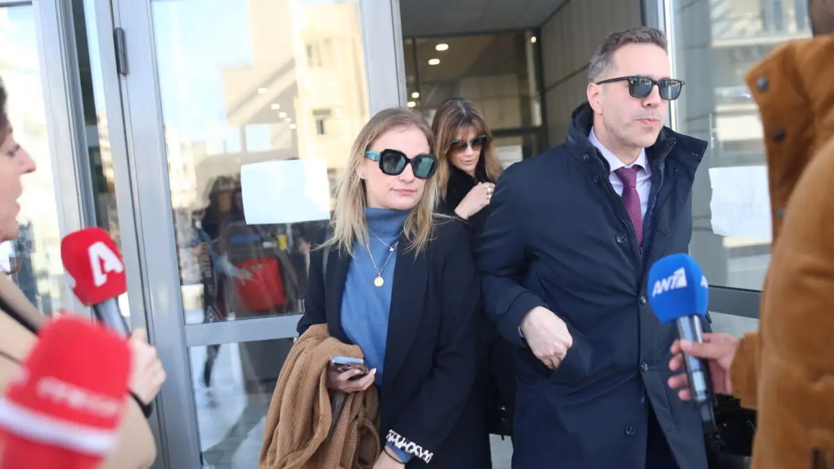Δίκη Φιλιππίδη: «Ή θα μου κάτσεις ή θα σε καταστρέψω» – Σπαραγμός στη κατάθεση Δροσάκη