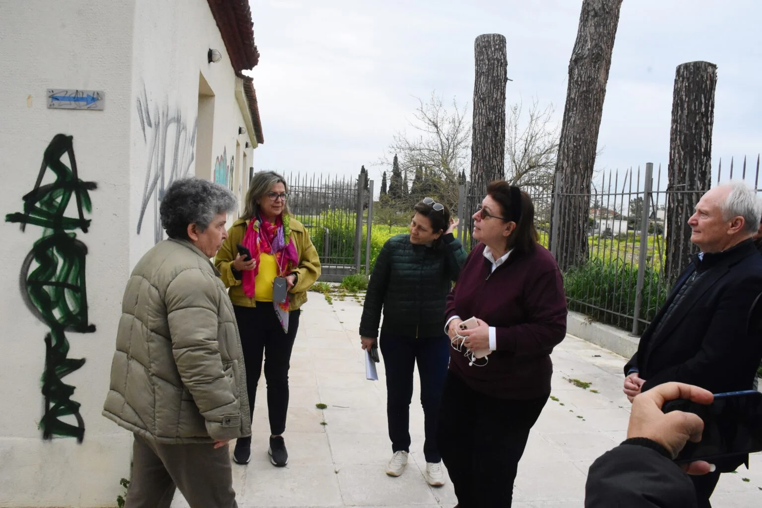 Όταν τα Ερείπια Δεν Είναι Αρχαία – Είναι Πολιτικά και Διοικητικά