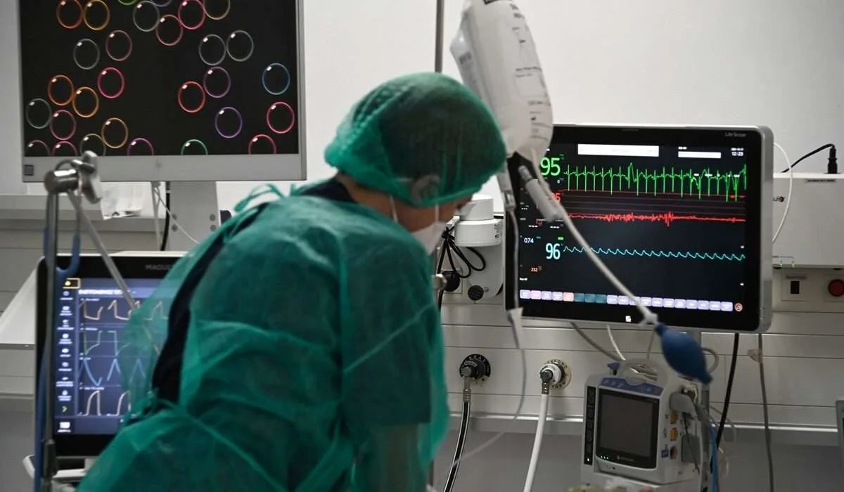 «ΈΠΑΘΕ ΤΗΝ ΠΛΑΚΑ ΤΗΣ» Πώς μια 72χρονη κατάφερε να διαγνωστεί με καρκίνο του προστάτη χωρίς να είναι άντρας!