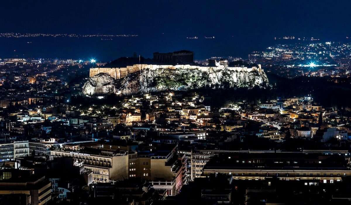 «Ώρα της Γης» – Στο Σκοτάδι η Ακρόπολη και Μνημεία στην Αθήνα