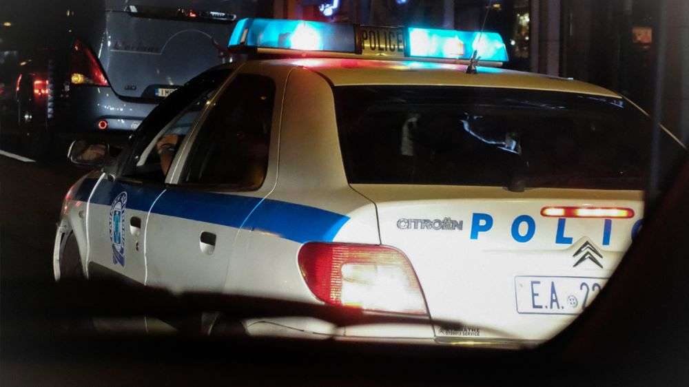 Λάρισα: Ομάδα νεαρών «έσπαγε» αυτοκίνητα για… πλάκα