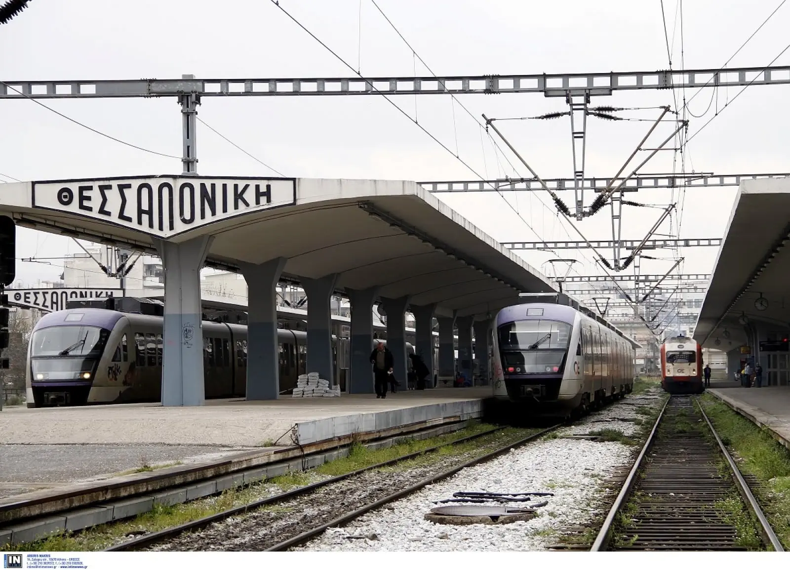 Σιδηροδρομικό «μπλακ άουτ» στην Αχαΐα – Η φωτιά «παραλύει» τον Προαστιακό
