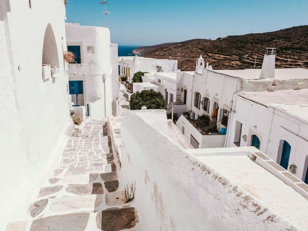 Το ΣτΕ βάζει «φρένο» στην επέλαση του τσιμέντου στη Σίφνο