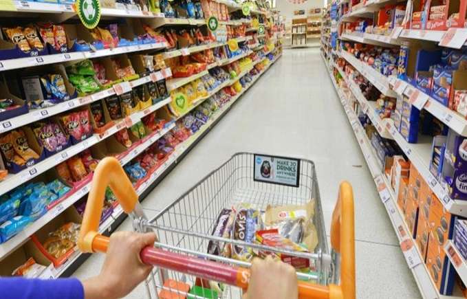 Θερίζει η ακρίβεια – Οι ανατιμήσεις στο σούπερ μάρκετ διαλύουν τον οικογενειακό προϋπολογισμό