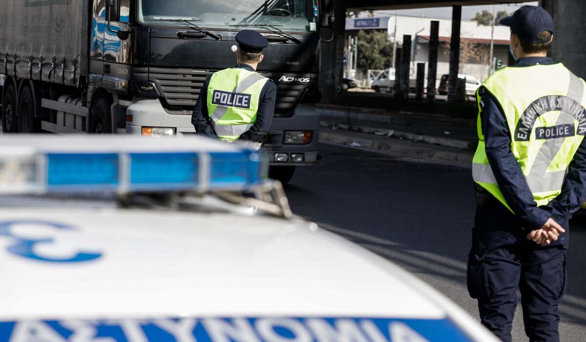 Αττική: Σαρωτικοί έλεγχοι της Τροχαίας – Ποια είναι με διαφορά η πιο συνηθισμένη παράβαση