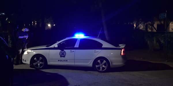 Θεσσαλονίκη: «Σώθηκα από τύχη» λέει ο οδηγός του αγροτικού που είδε το ΙΧ μεθυσμένης 38χρονης να «καρφώνεται» πάνω του