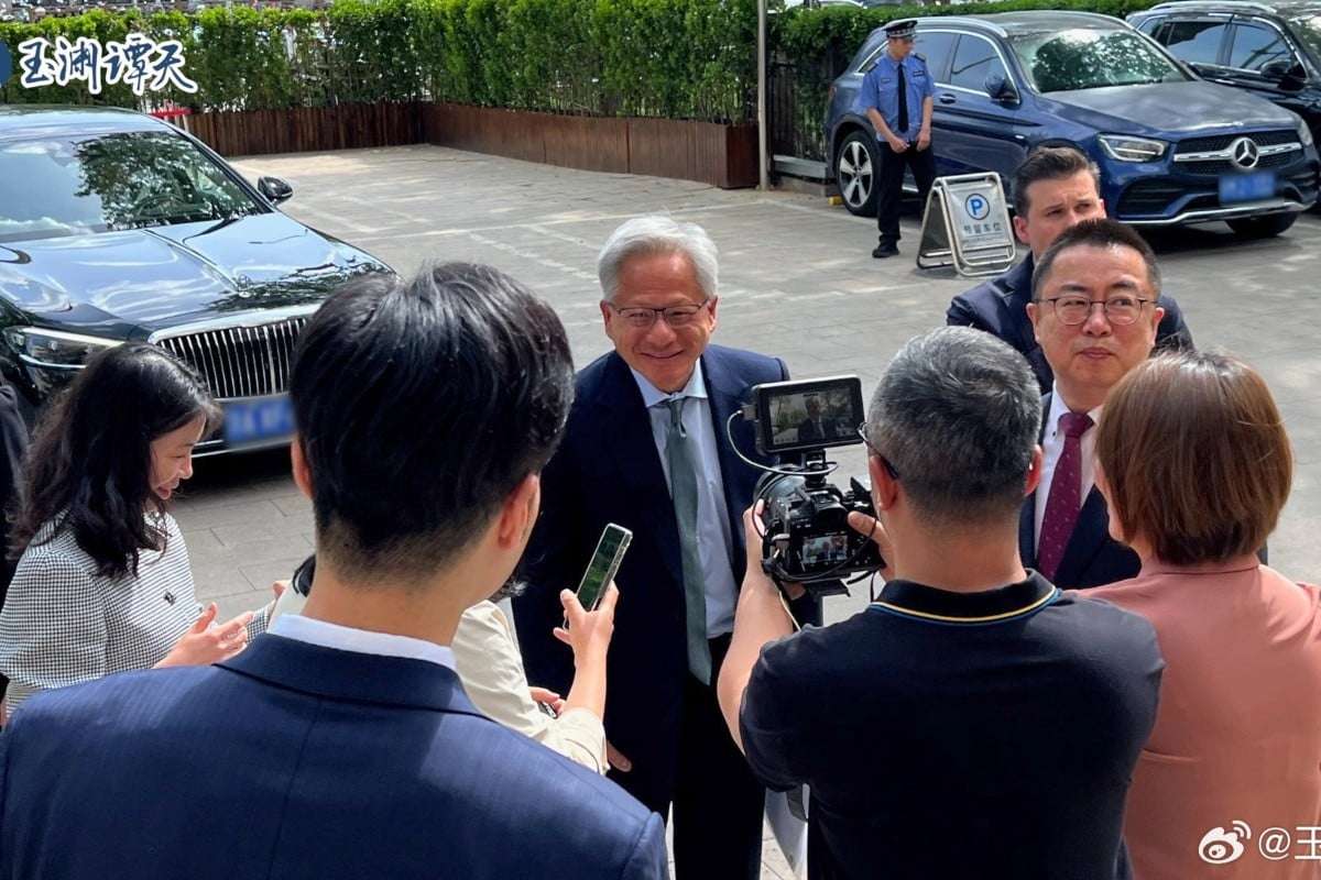 Ο διευθύνων σύμβουλος της Nvidia, Χουάνγκ, λέει ότι η Κίνα αποτελεί «αγορά-κλειδί»