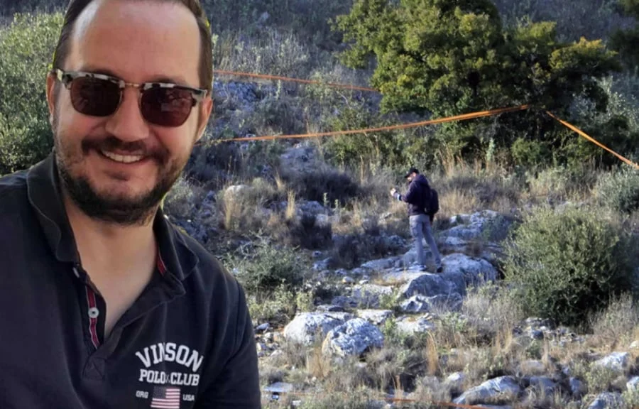 Υπόθεση Βασίλη Καλογήρου: Αποκλείονται τα παθολογικά αίτια για τον θάνατο του – Ποιο είναι το επόμενο σενάριο;