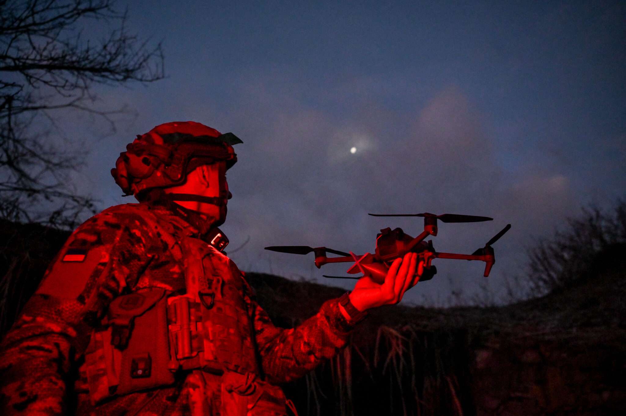 Ρωσία: Μαζική ουκρανική «ΕΠΙΘΕΣΗ» με drones σε αεροδρόμιο του Ροστόφ! (ΒΙΝΤΕΟ)