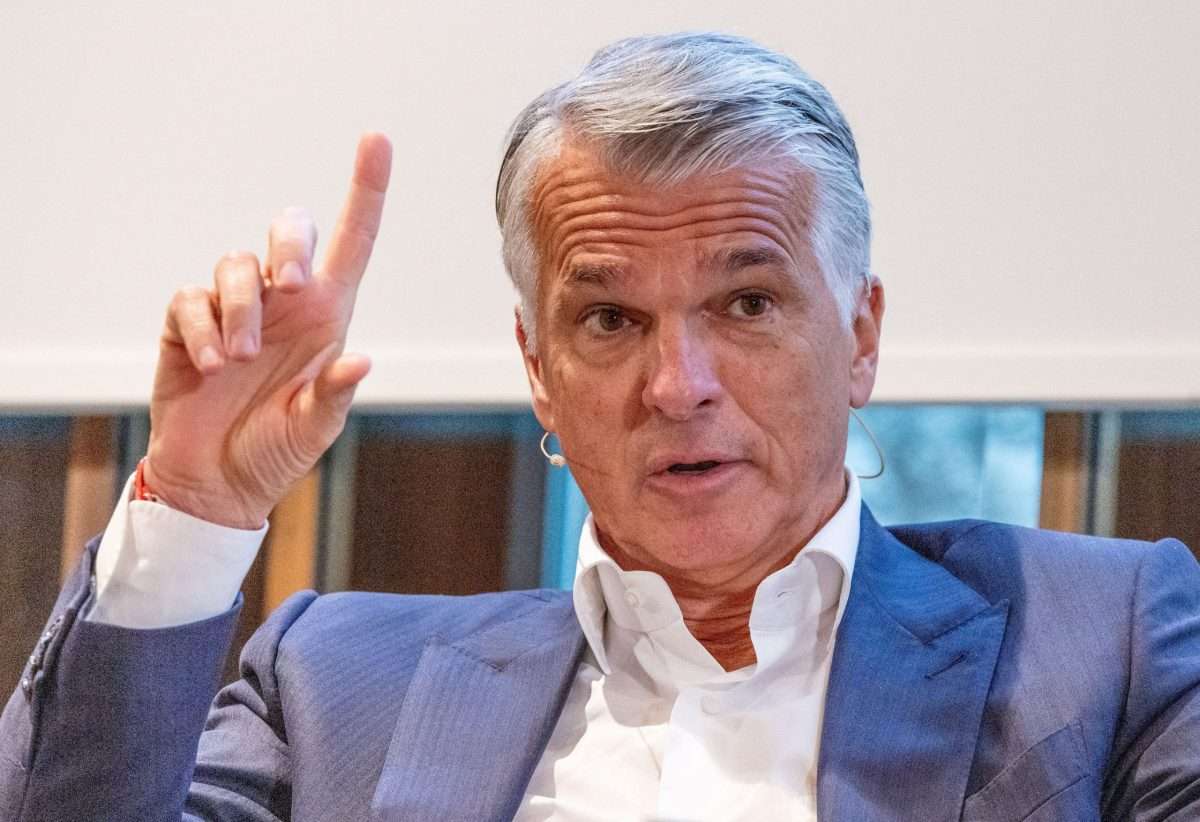 Σέρτζιο Ερμότι: Ο πιο ακριβοπληρωμένος τραπεζίτης CEO – Ο Oρσέλ της UniCredit κέρδισε +32%