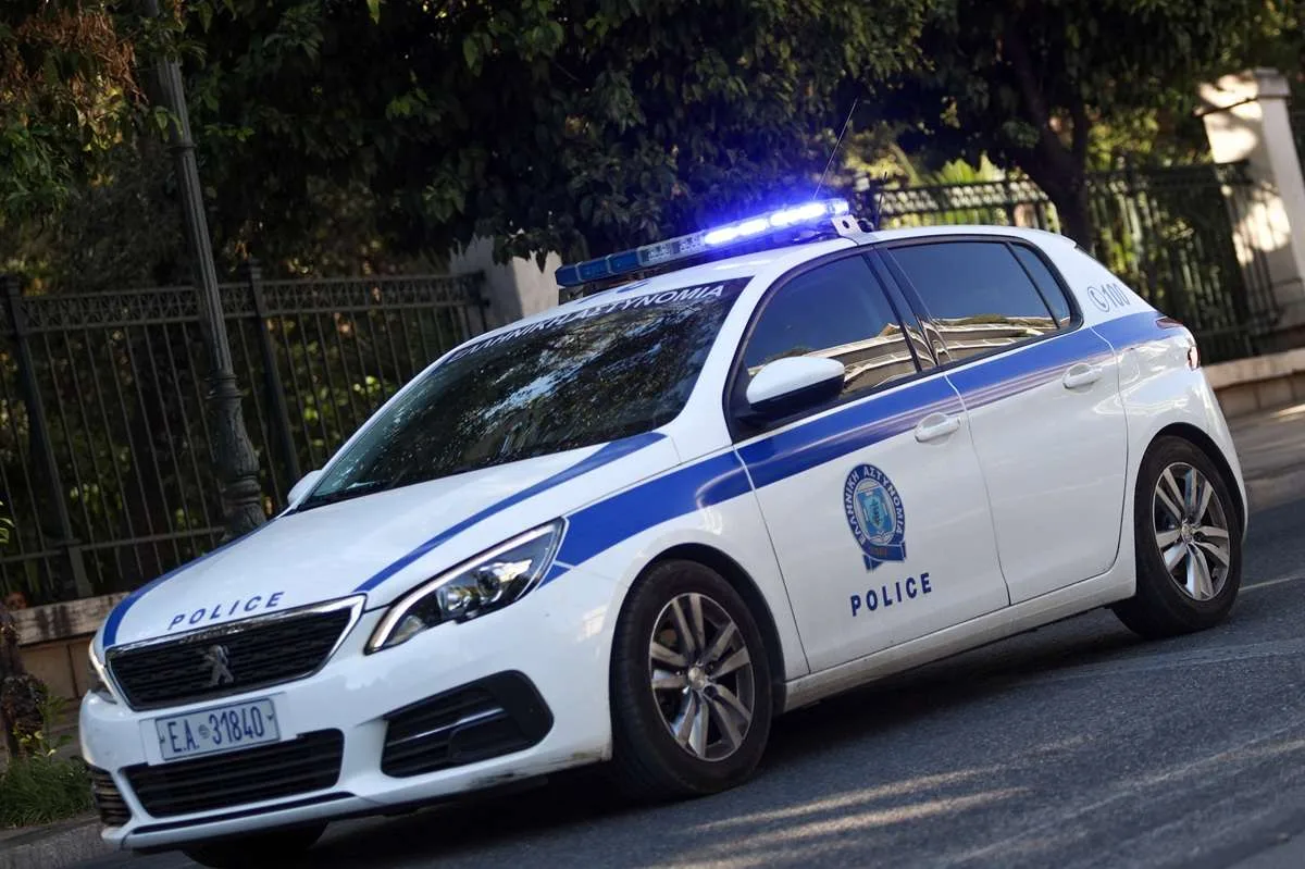 Μεγάλη επιχείρηση της ΕΛ.ΑΣ. στη Θεσσαλία – συλλήψεις, όπλα και παραβάσεις στα Τρίκαλα