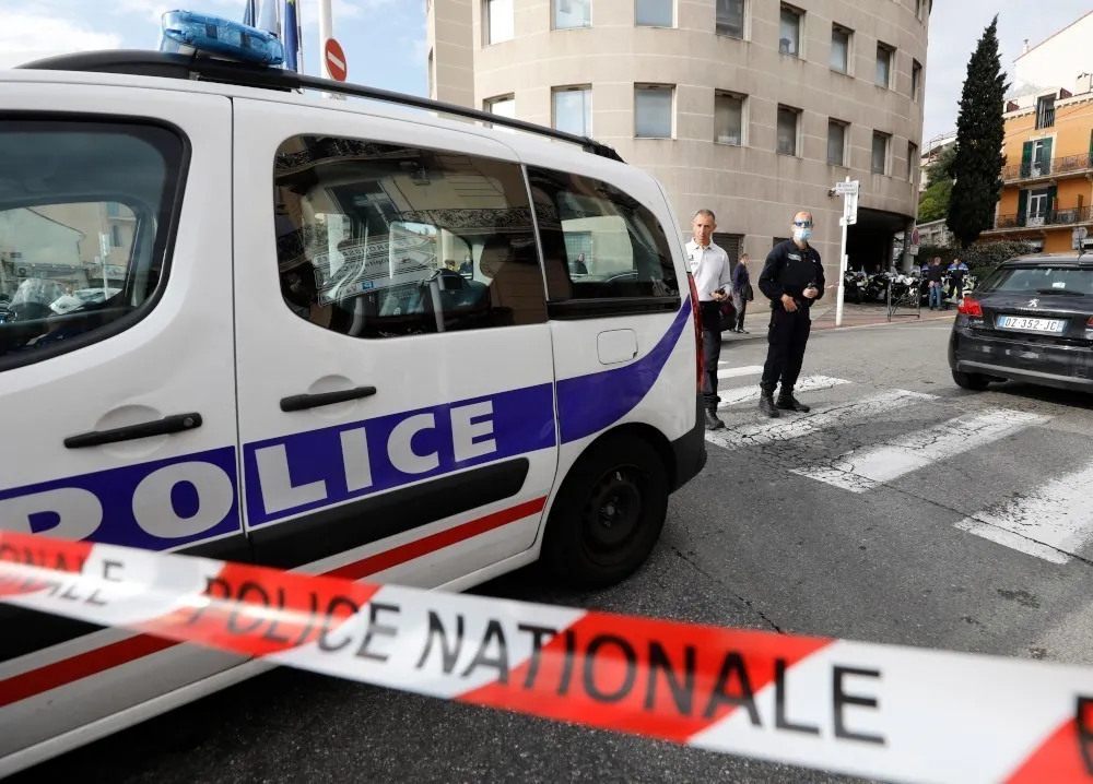 Γαλλία: Τρεις νεαροί συλληφθέντες με εκρηκτικά και σχέδιο επίθεσης