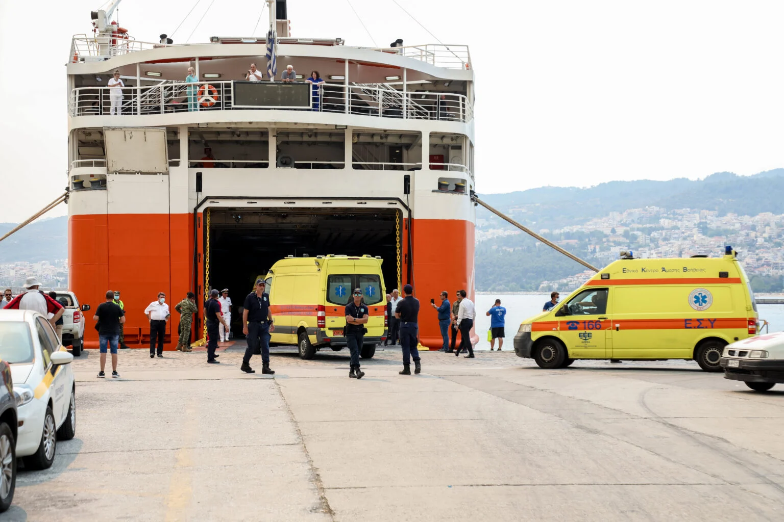Στο πρόσωπο τραυματίστηκε 52χρονος ναυτικός στο λιμάνι Πειραιά – Ερευνώνται τα αίτια
