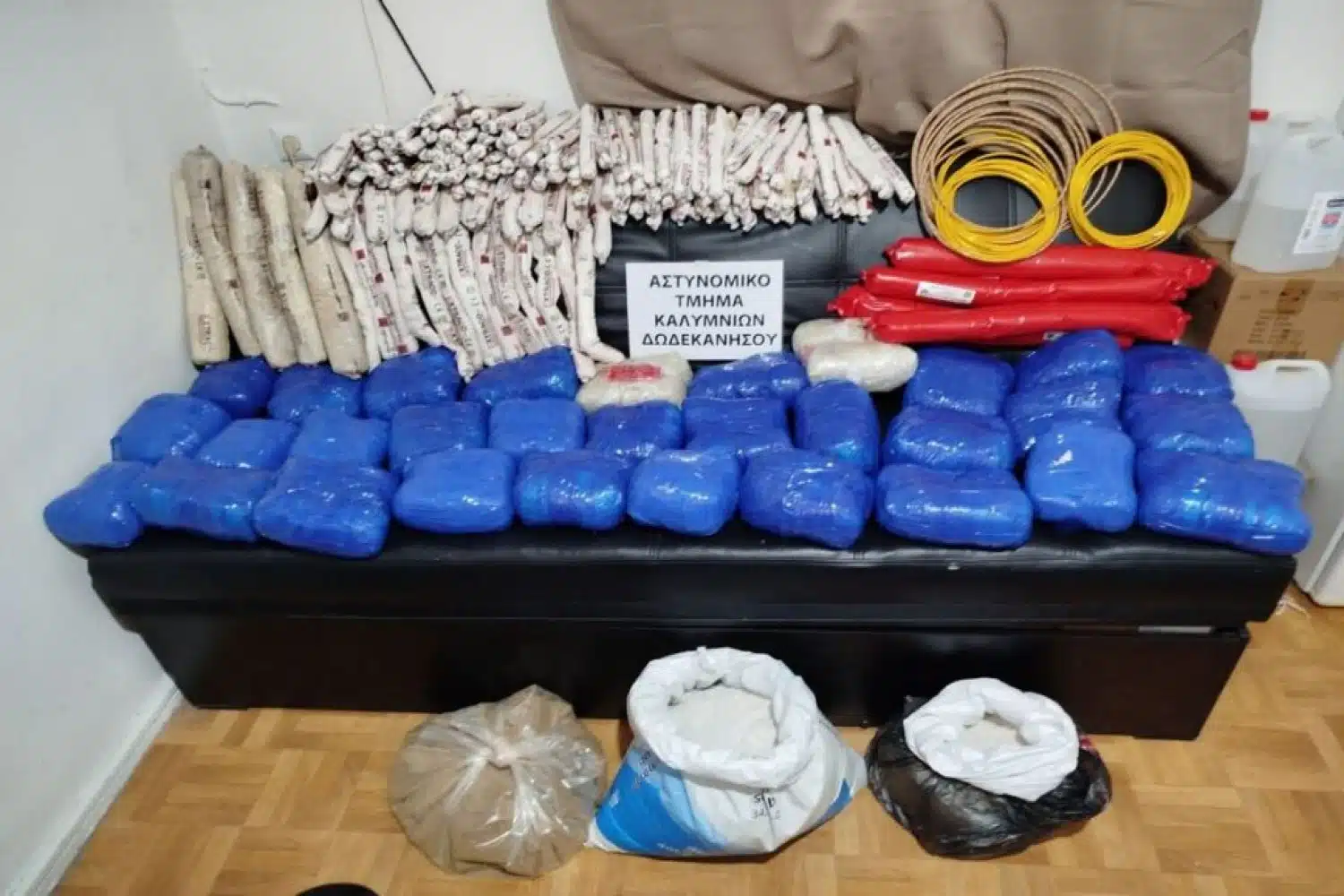 Κατασχέθηκαν 60 κιλά εκρηκτικών υλών και 93 κιλά δυναμίτες σε Κάλυμνο και Κω