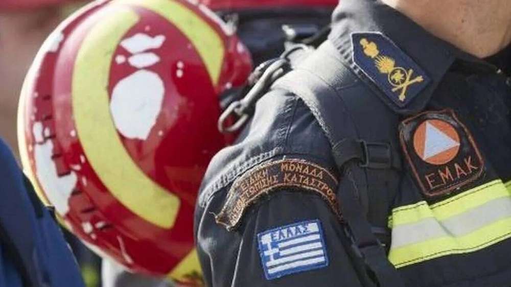 Τρεις ορειβάτες παγιδεύτηκαν σε χαράδρα – Η ΕΜΑΚ «έδωσε μάχη με τη νύχτα»