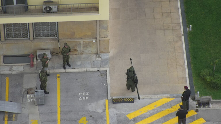 ΟΙ ΣΚΙΕΣ ΤΟΥ ΨΥΧΡΟΥ ΠΟΛΕΜΟΥ ΕΠΙΣΤΡΕΦΟΥΝ – GRU σε ελληνικό έδαφος με στόχο τα ΝΑΤΟϊκά όπλα για Ουκρανία!