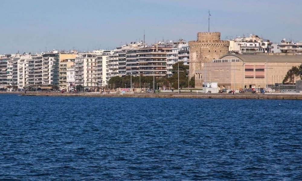 Θεσσαλονίκη – Το Λιμεναρχείο αναζητά πληροφορίες για τη «σορό» που εντοπίστηκε στον Θερμαϊκό