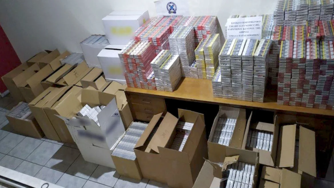 «ΕΜΠΟΡΟΣ ΘΑΝΑΤΟΥ» – Συνελήφθη με 14.650 πακέτα λαθραίων τσιγάρων