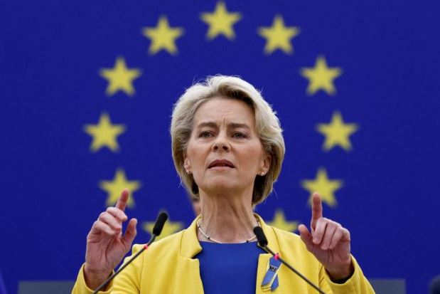 Η Φον ντερ Λάιεν κατακρίνει την «απρόβλεπτη εμπορική πολιτική» του Τραμπ