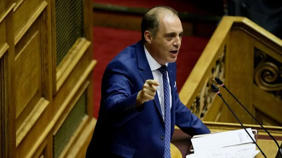 Πυρά Κ. Βελόπουλου κατά ΝΔ – «Δεν γίνεται να τα φορτώνουμε πάντα σε άλλους»