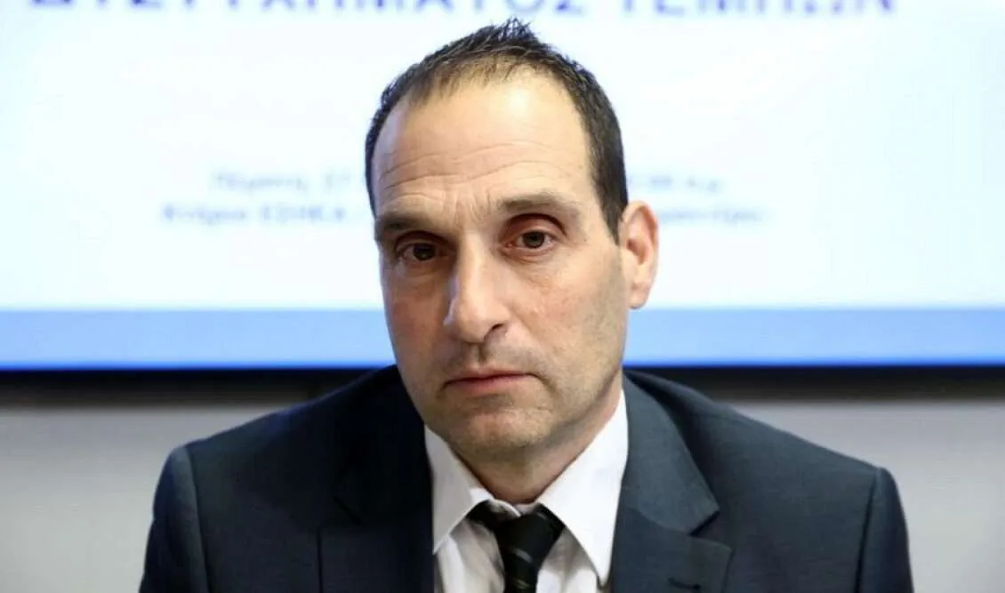 Η Κυβέρνηση «παραιτεί» τον Πρόεδρο του ΕΟΔΑΣΑΑΜ;
