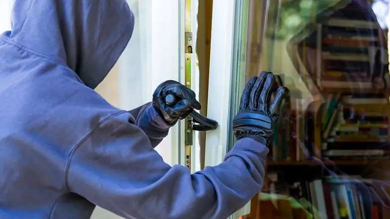 Πεζή καταδίωξη σαν σε ταινία στον Κολωνό – Συνελήφθη 32χρονος!